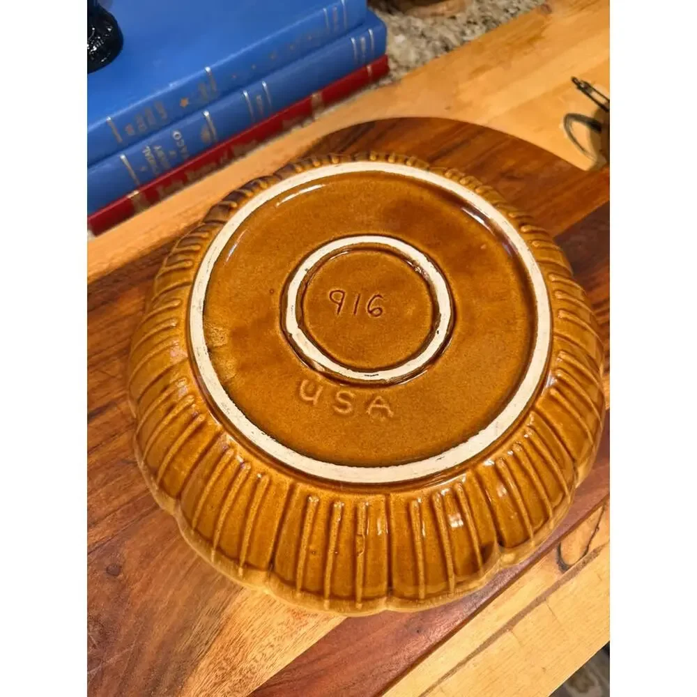 Vintage Hull Pottery Drip Glaze Serving Bowl 916 USA